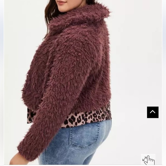 Torrid Faux Fur Sherpa Cropped Jacket Size 2 - Picture 5 of 10
